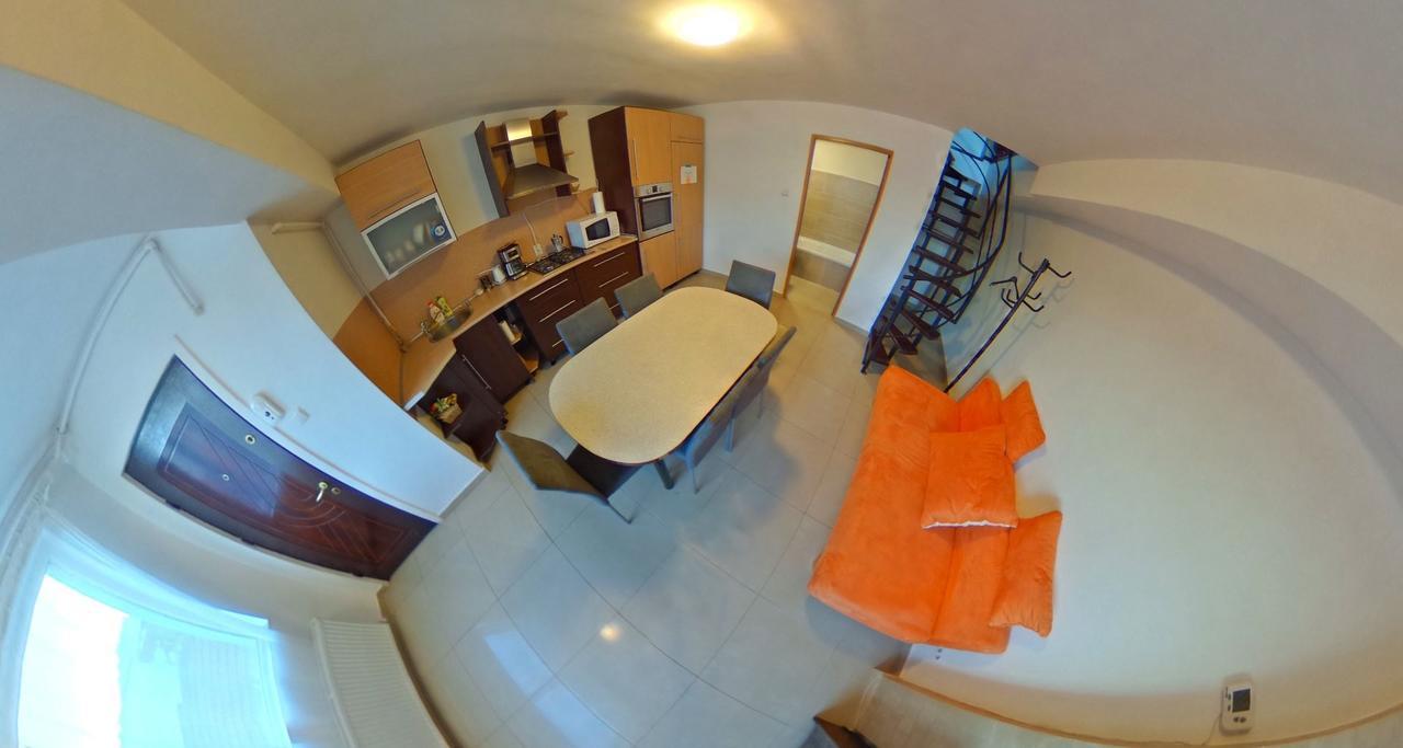 Csikos Apartment 克卢日-纳波卡 外观 照片